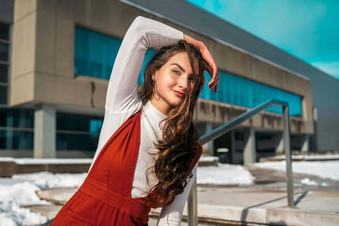 Jaki kolor pasuje do białego? Praktyczny przewodnik